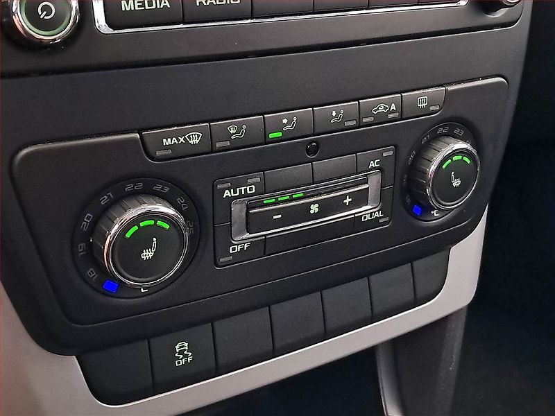 Škoda Yeti (2012) 1.2 TSI, Automat, Serv.kniha - fotka 17 z 17
