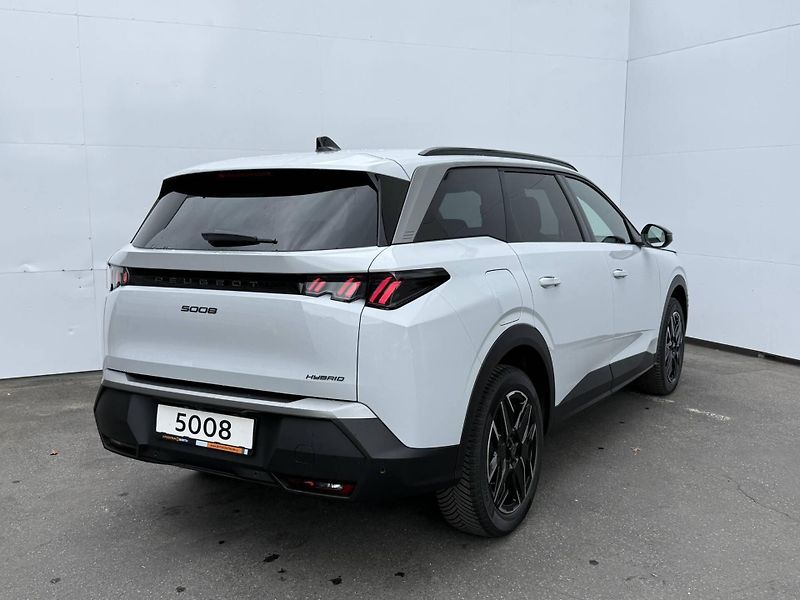 Peugeot 5008 (2026) ALLURE Hybrid e-DCS6 1,2 - fotka 4 z 9