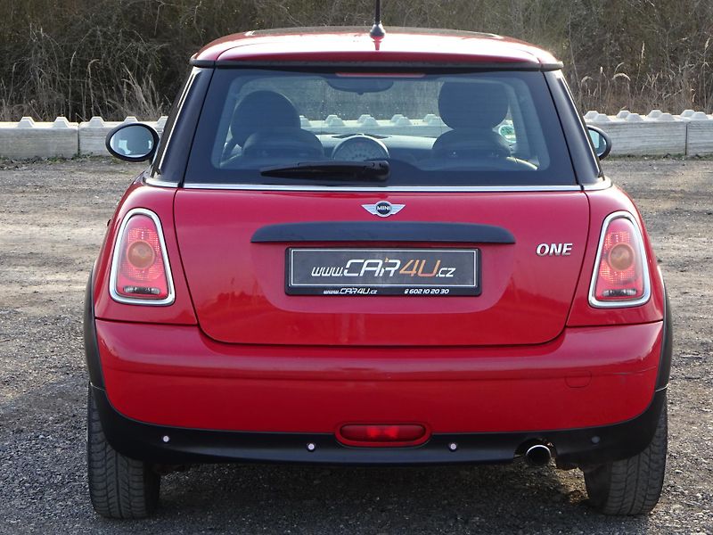 Mini One (2007) 1.4 70kW KŮŽE PANORAMA SERVIS - fotka 20 z 24
