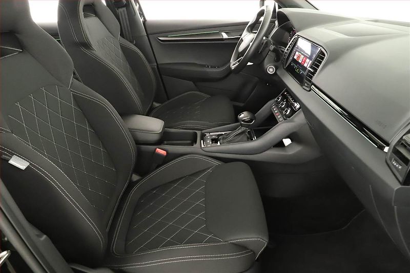 Škoda Karoq (2025) 1.5 TSI, SPORTLINE, AUTOMAT - fotka 7 z 18