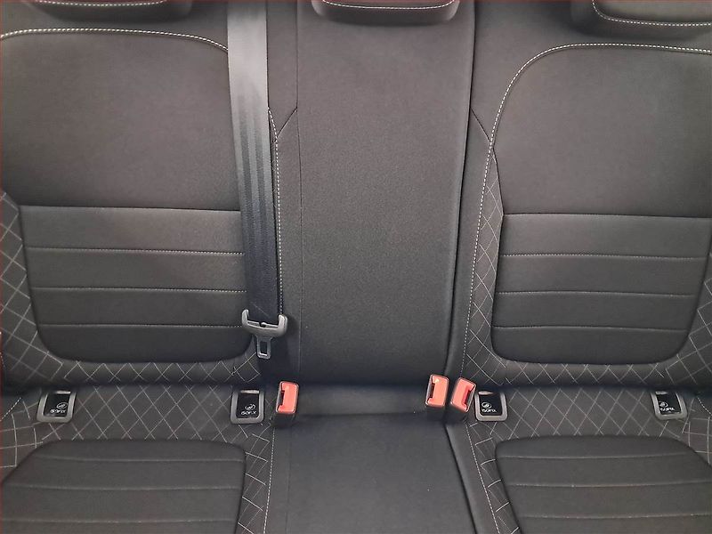 Škoda Fabia (2018) 1.0 TSI, Park. senzory - fotka 10 z 19