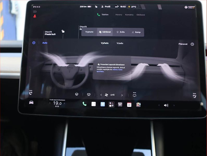 Tesla Model 3 (2019) Std Range Plus 52kWh, SoH 80% - fotka 19 z 25
