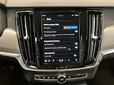 Volvo V90 B4 AWD Momentum PRO AT8, ČR - náhled 33