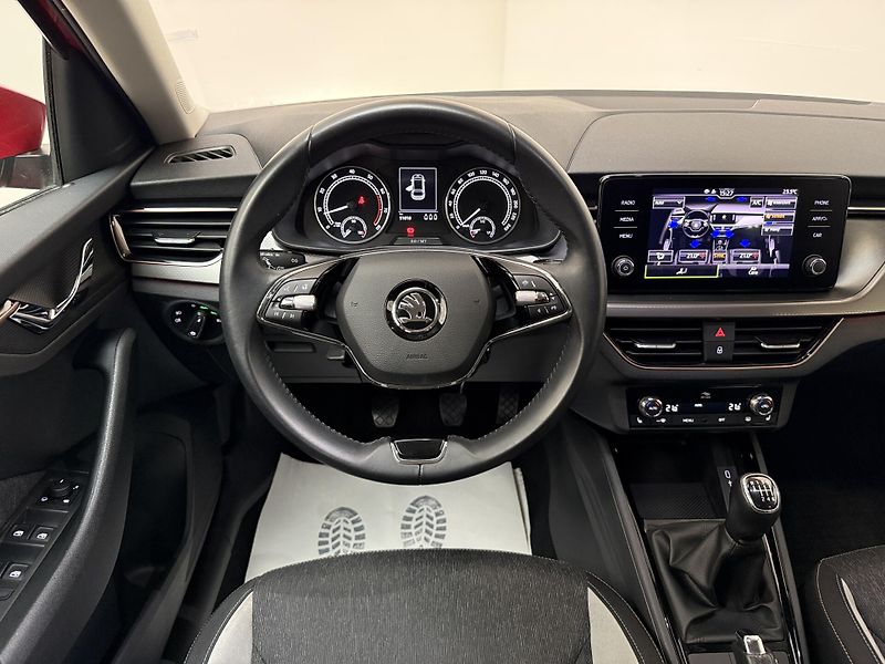Škoda Scala 1.5 TSI 110kW Style - fotka 6 z 12