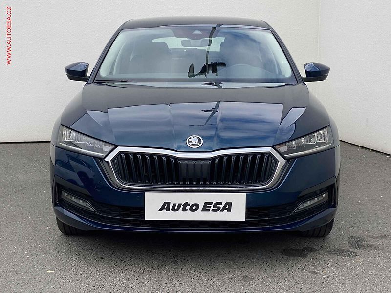 Škoda Octavia (2023) 1.0 TSi e-TEC, 1.maj,ČR - fotka 2 z 18