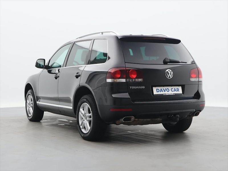 Volkswagen Touareg 3,0 TDI V6 176kW Tiptronic CZ - fotka 5 z 39