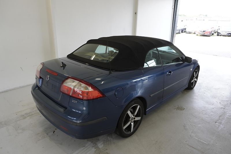 Saab 9-3 9-3 2,0T AUT. - fotka 6 z 34