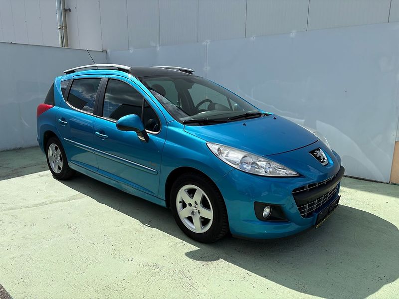Peugeot 207 1.4VTi, 70kW, Klima, Výhřevy - fotka 1 z 19