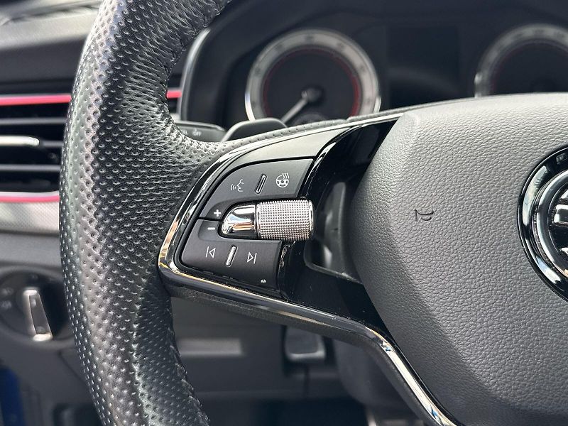 Škoda Scala (2022) 1.5 TSI DSG Monte Carlo - fotka 14 z 31