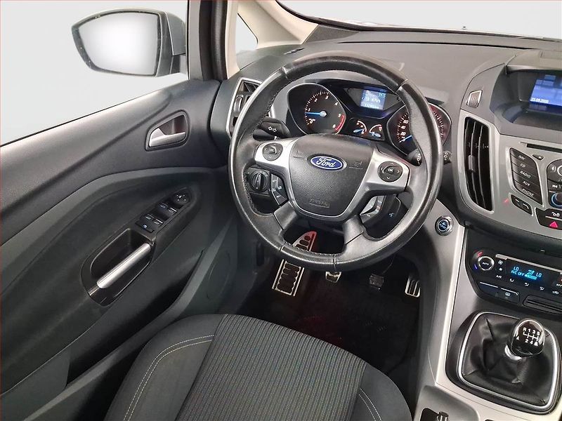 Ford C-MAX (2011) Comfort 1.6 TDCi, Navi - fotka 7 z 19