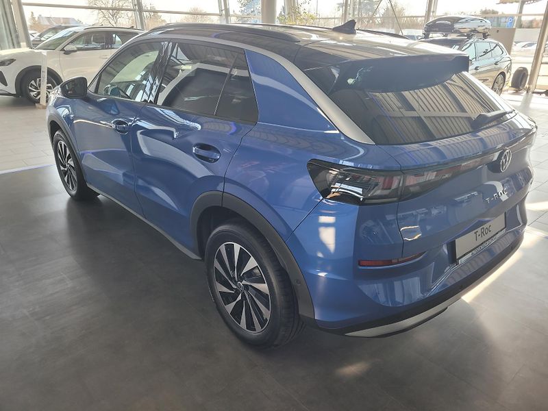 Volkswagen T-Roc (2026) NOVÝ MODEL 2026 - fotka 2 z 10
