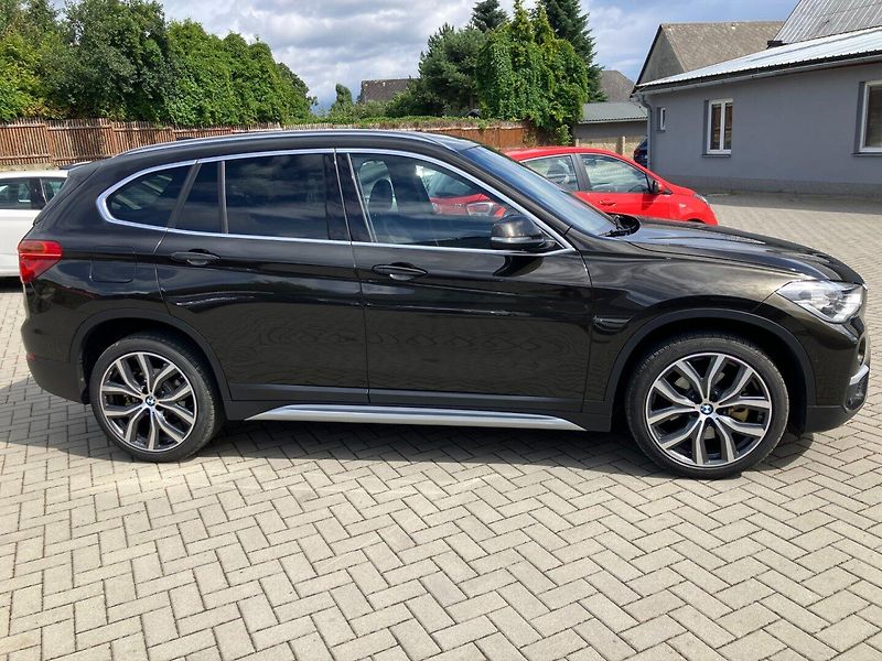 BMW X1 (2016) X-DRIVE 2.0d 140kW HEAD-UP,ČR - fotka 3 z 30
