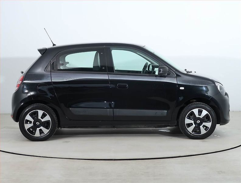Renault Twingo (2015) 1.0 SCe, Tempomat - fotka 6 z 18