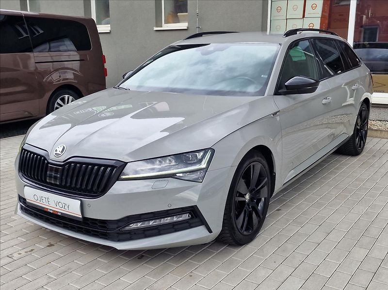 Škoda Superb 2.0TDI 140kW DSG SportLine ,ČR - fotka 5 z 50