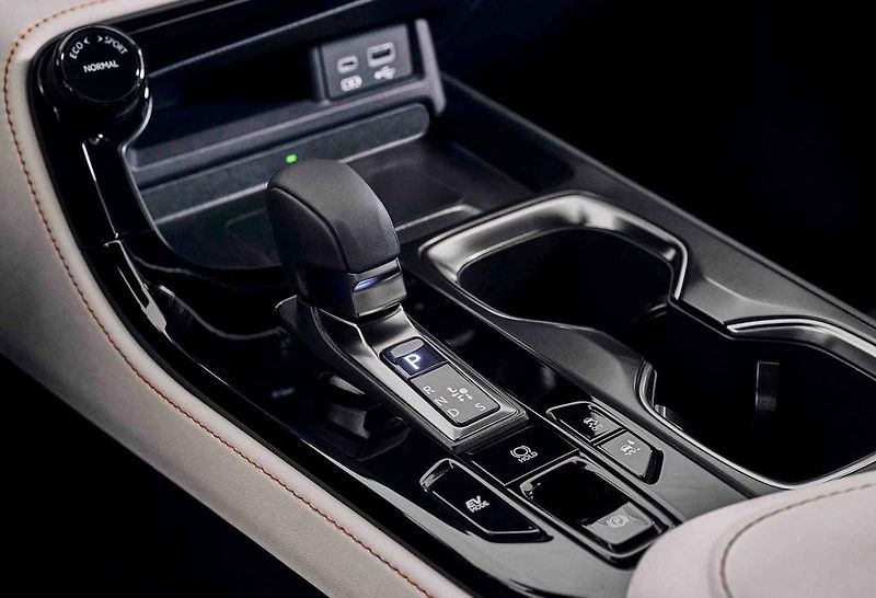Lexus NX během testovací jízdy
