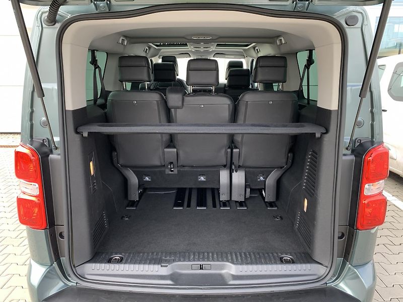 Toyota ProAce Verso VERSO L2 VIP 7S SKYVIEW 2L AT - fotka 5 z 27