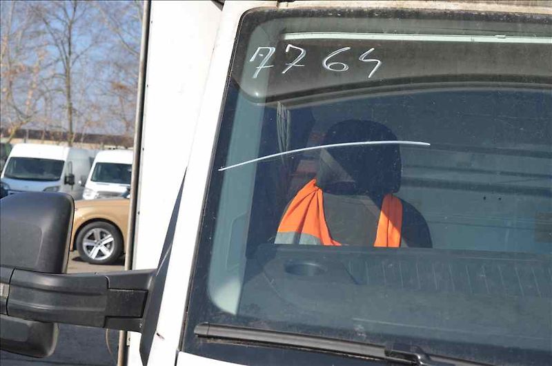 Volkswagen Crafter (2021) 2,0 TDI VALNÍK+PLACHTA - fotka 9 z 25