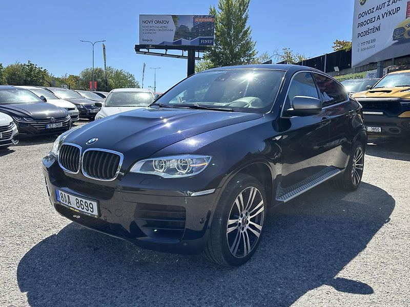 BMW X6 (2012) BMW X6 2012 - fotka 3 z 18