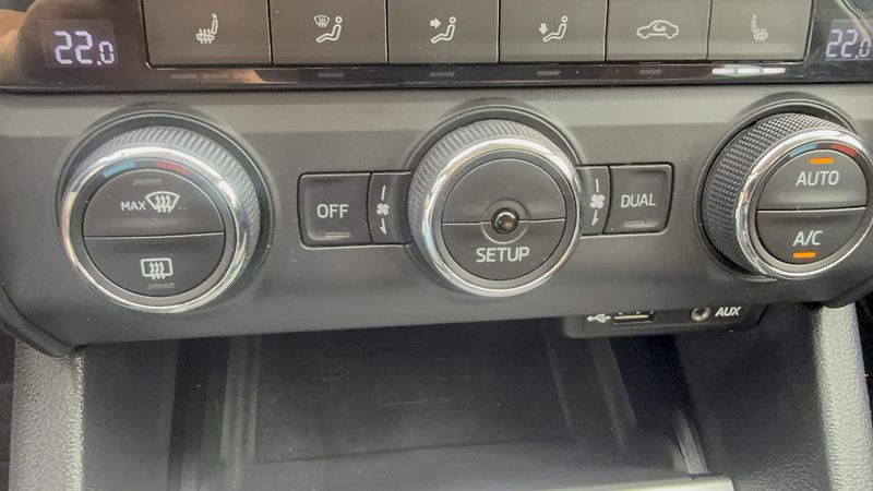 Škoda Octavia (2014) 1.8 TSI 132 kW ELEGANCE - fotka 17 z 19