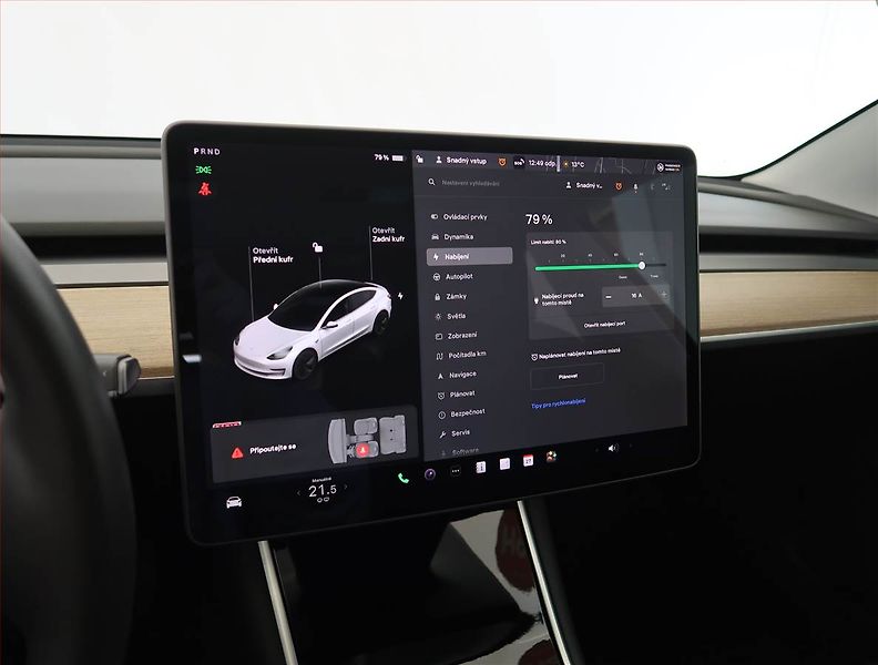 Tesla Model 3 (2020) Long Range 4WD 78kWh, SoH 89% - fotka 21 z 31