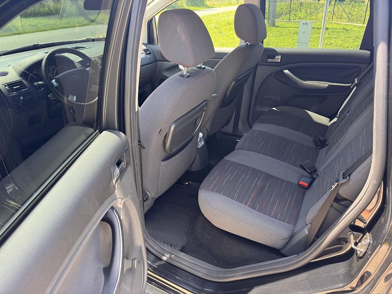 Ford C-MAX (2008) 1.6TDCI 80Kw Trend - 131.Tkm - fotka 11 z 15