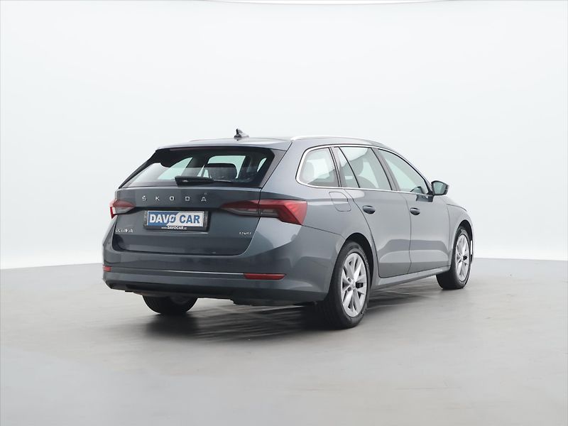 Škoda Octavia 2,0 TDI 110kW 4x4 DSG Style DP - fotka 7 z 20