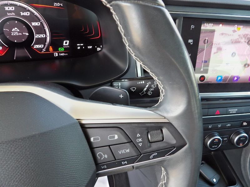 Seat Ateca 2.0TDI 110kW DSG Virtual LED - fotka 14 z 30