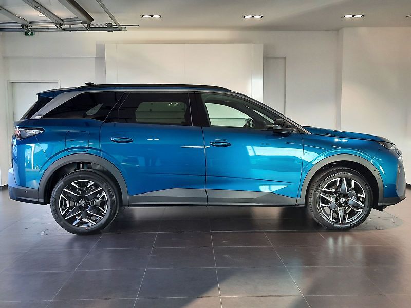 Peugeot 5008 (2025) ALLURE Hybrid 145 e-DCS6 - fotka 4 z 15