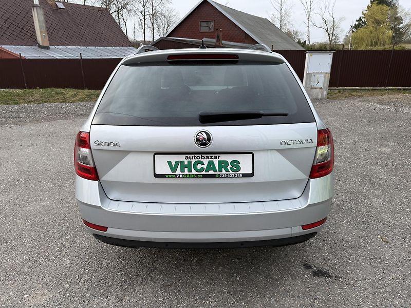 Škoda Octavia 1,6TDI 85kW Pravidelný servis - fotka 6 z 25