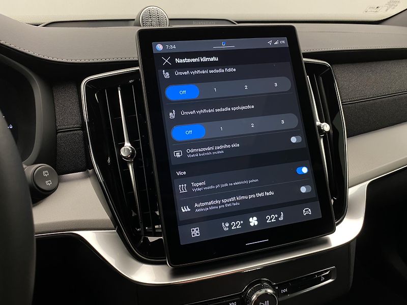 Volvo XC90 (2025) T8 AWD RECHARGE BLACK EDITION  - fotka 51 z 80