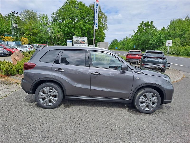 Suzuki Vitara (2026) 1,4 BoosterJet Premium AllGrip - fotka 4 z 23