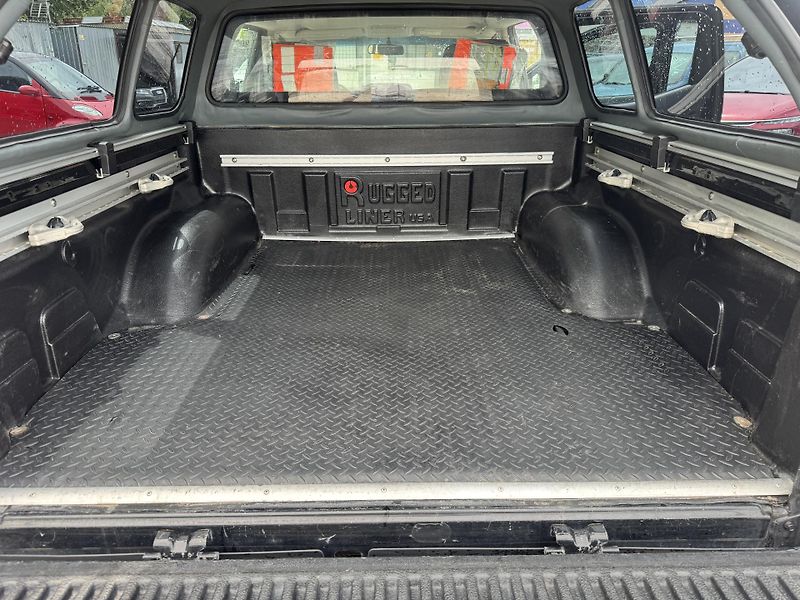 Nissan Navara (2017) 2.3DCi,4x4,TAŽNÉ,DPH - fotka 24 z 37