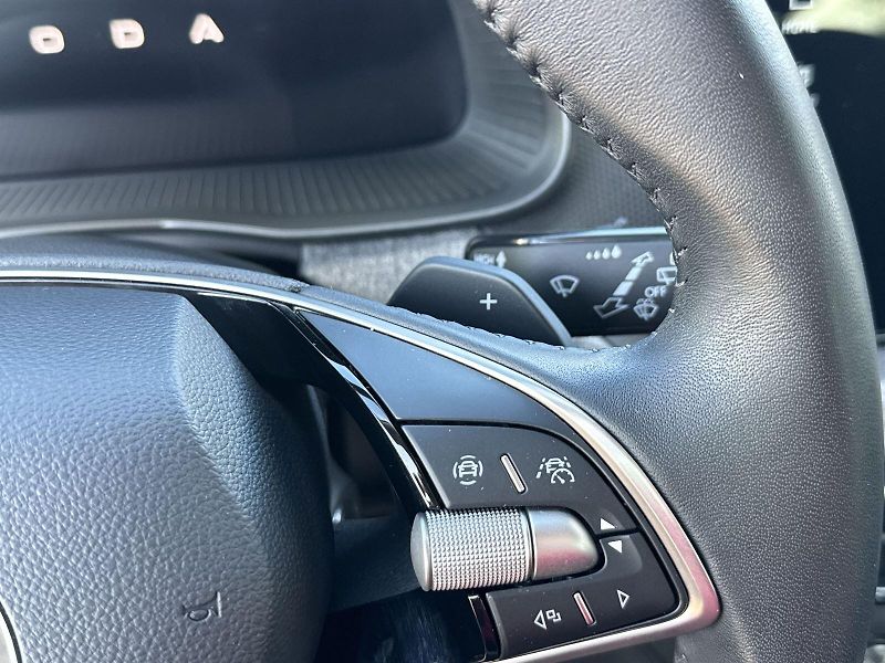 Škoda Scala (2024) 1.0 TSI DSG Selection - fotka 16 z 31