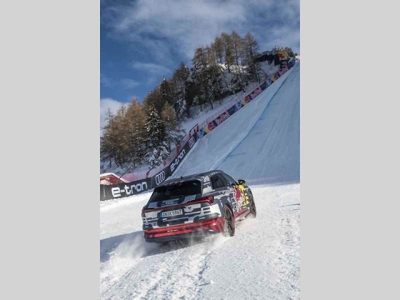 Řez vozem Audi Quattro