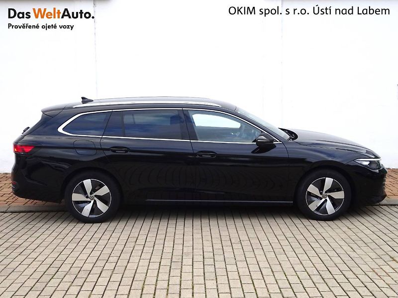 Volkswagen Passat (2025) 2,0TDi /110kW Business DSG - fotka 9 z 27