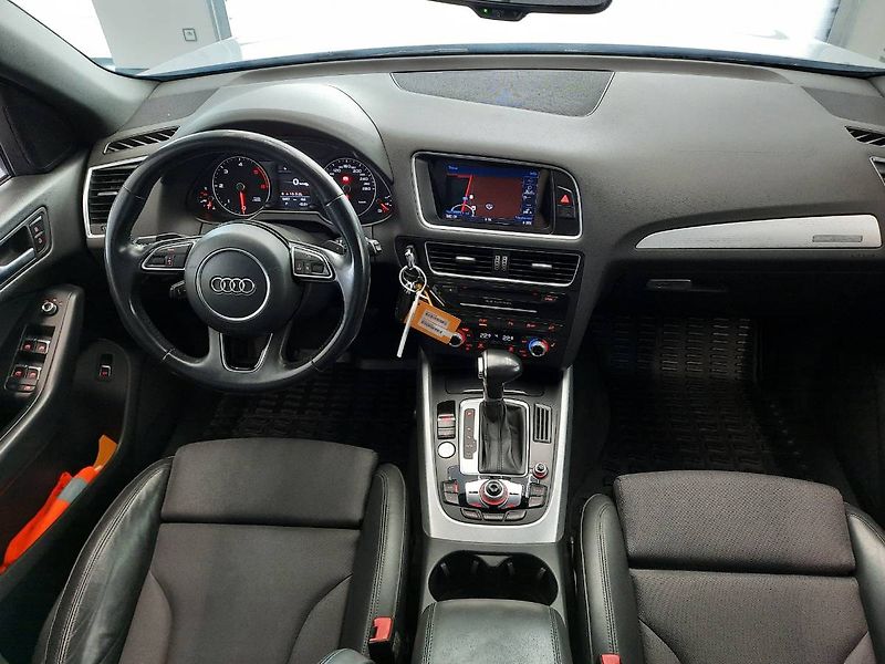 Audi Q5 (2016) 2.0 TDI quattro (140kW/190k) S - fotka 5 z 21
