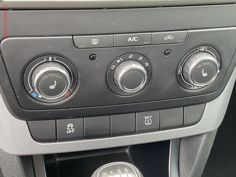 Škoda Yeti (2015) 1.2 TSi, Active, TZ - fotka 13 z 15