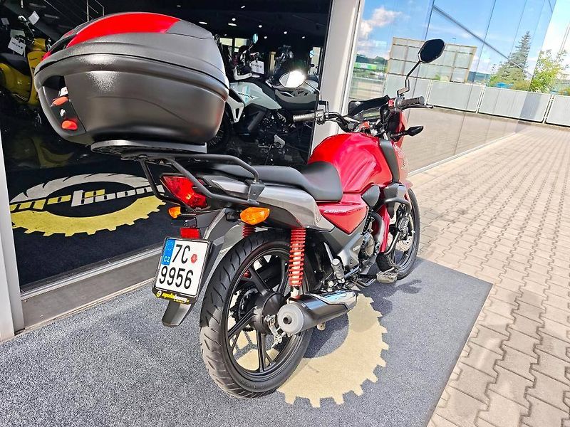 Honda CBF 125 (2023) - fotka 4 z 18
