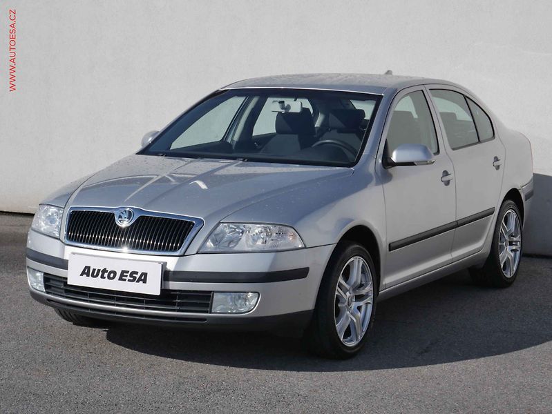 Škoda Octavia (2005) 1.9 TDI, AC, temp - fotka 3 z 16