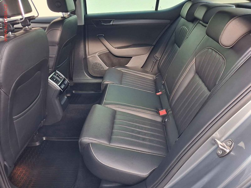 Škoda Superb (2019) 2.0 TSi 4x4, 2.maj,ČR, DSG - fotka 10 z 22