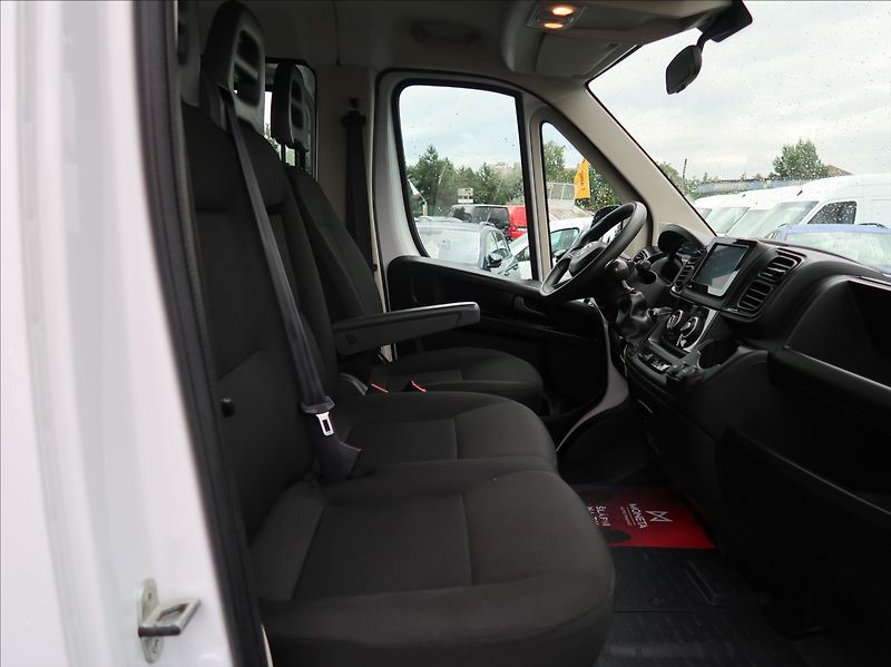 Fiat Ducato 2,2 MTJ,103kW,Sklápěč,7míst - fotka 20 z 28