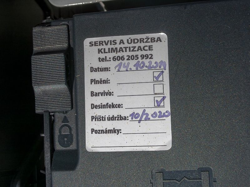 Škoda Octavia (2010) 12/10 2.0TSI RS 147KW – SERVIS - fotka 47 z 53