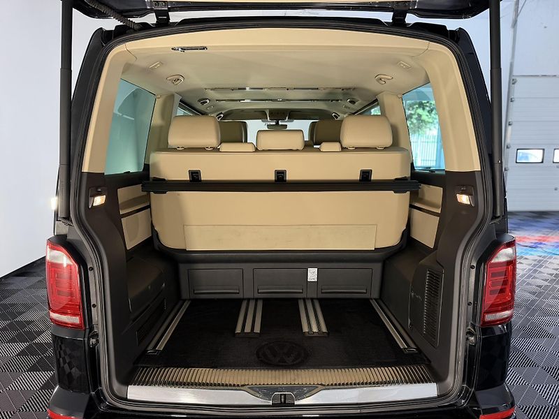 Volkswagen Multivan 2.0 TDI 4Motion Highline - fotka 36 z 43
