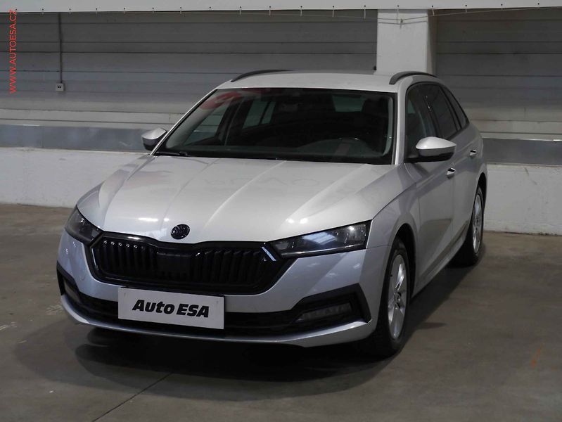 Škoda Octavia (2021) 2.0TDi, 2.maj,ČR, Ambition - fotka 3 z 21