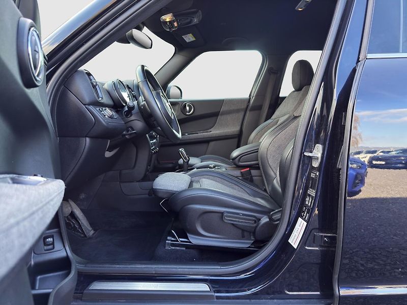 Mini Countryman Cooper ALL4 - fotka 2 z 18