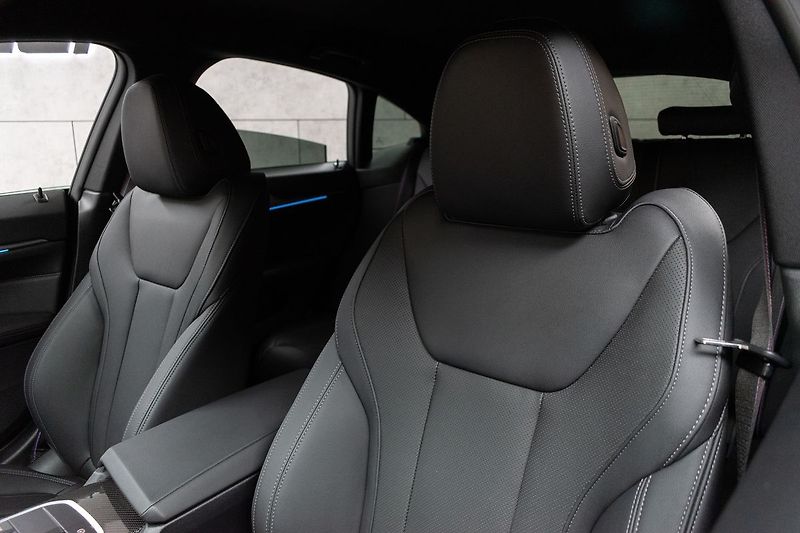 BMW Řada 4 420d xD ///M*ZÁRUKA*TAŽNÉ*ČR 1 - fotka 18 z 48