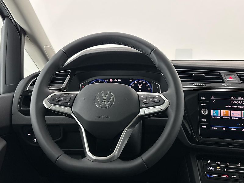 Volkswagen Touran (2026) MPV - fotka 18 z 30
