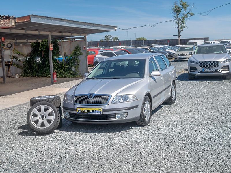Škoda Octavia (2007) 1.9TDI 77KW 2x KOLA – ROZVODY - fotka 1 z 36