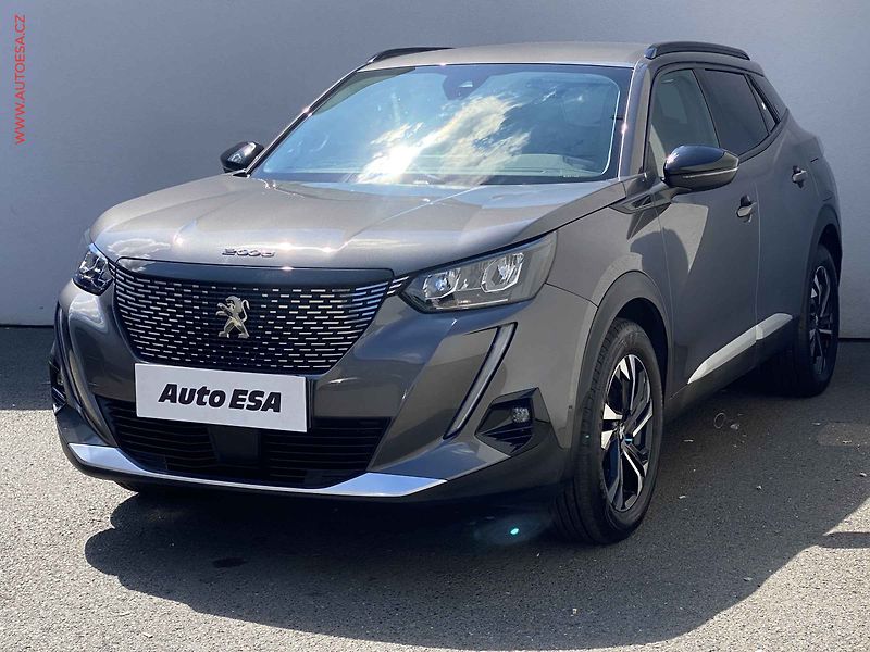 Peugeot 2008 (2022) 1.2 PT, Road Trip, AT, kamera - fotka 3 z 19