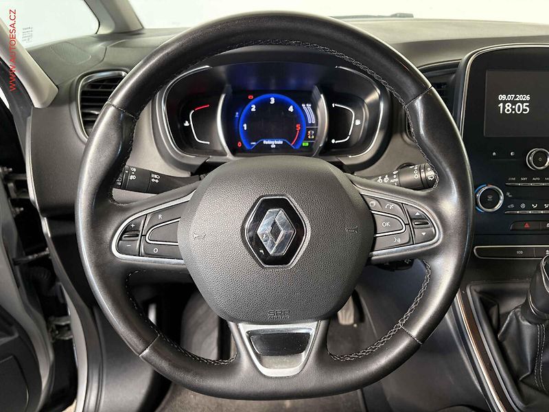 Renault Scénic (2019) 1.8 - fotka 16 z 17
